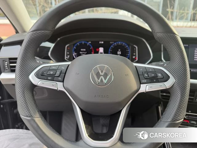 Volkswagen Passat id 4313406 из Китая 20