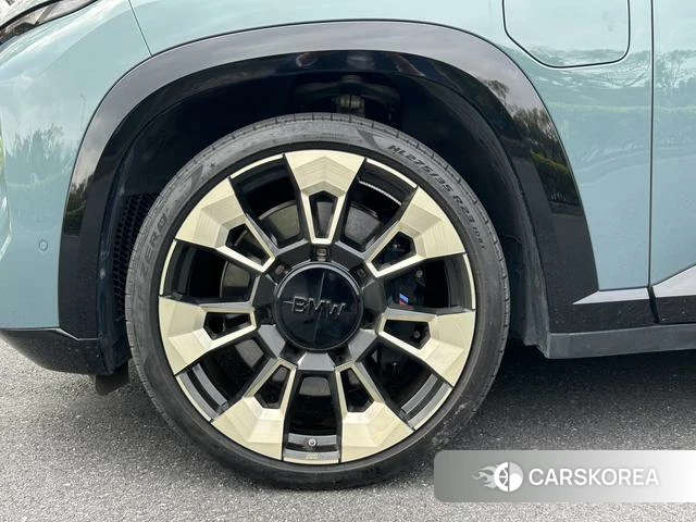BMW XM id 4238688 из Китая 14