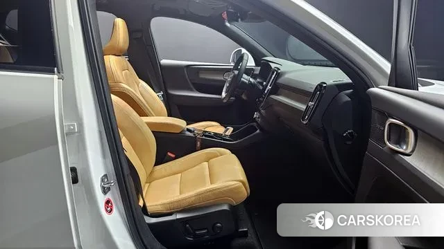 Volvo XC40 id 3469037 из Кореи 20