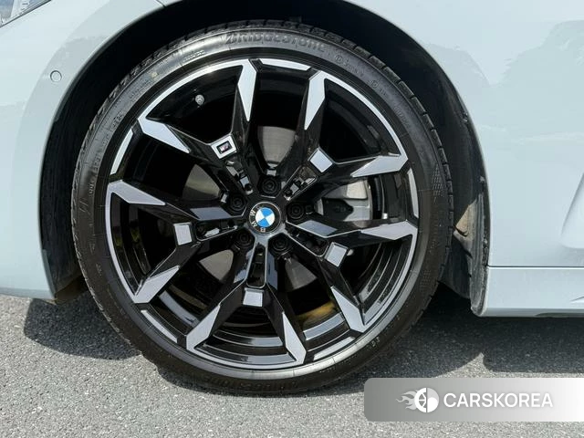 BMW 4 series id 4239395 из Китая 12