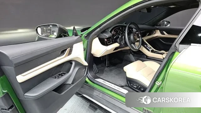 Porsche Taycan id 3518623 из Кореи 20