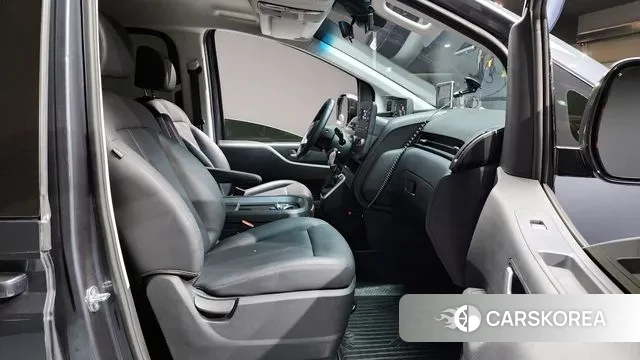 Hyundai Staria id 3236881 из Кореи 20