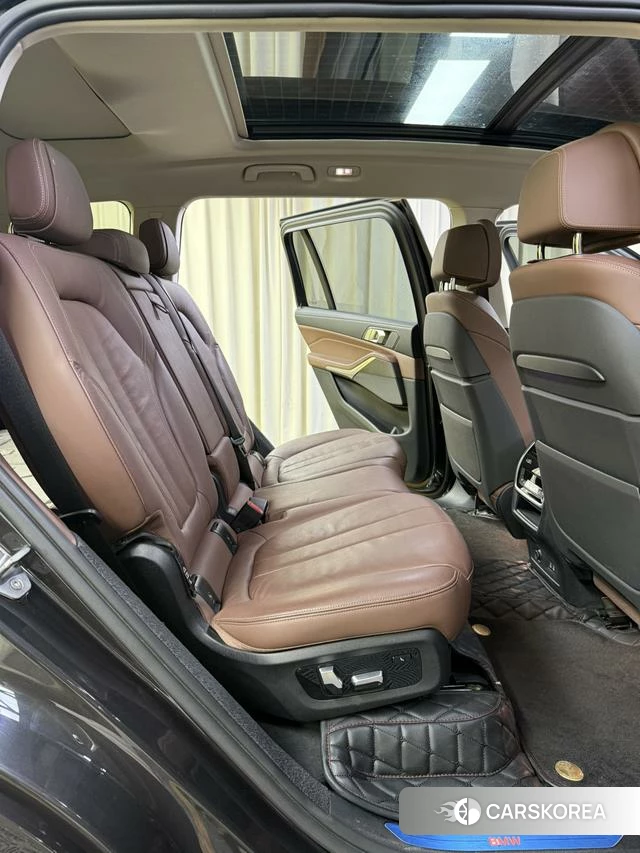 BMW X7 id 4235421 из Китая 47