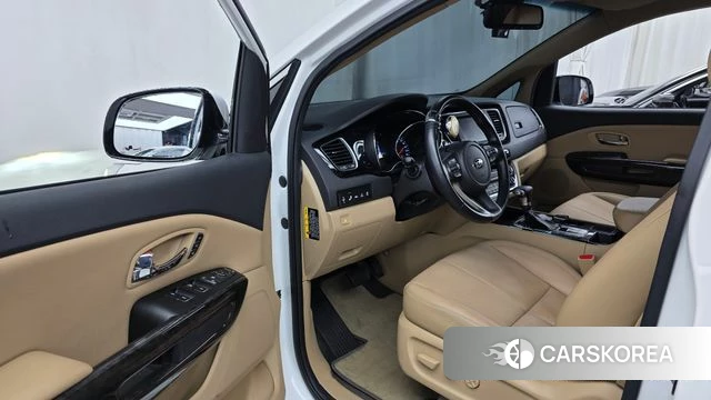 Kia The New Carnival id 4703351 из Кореи 32