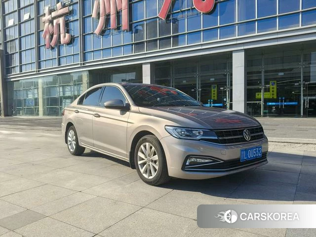 Volkswagen Bora id 4272946 из Китая 12