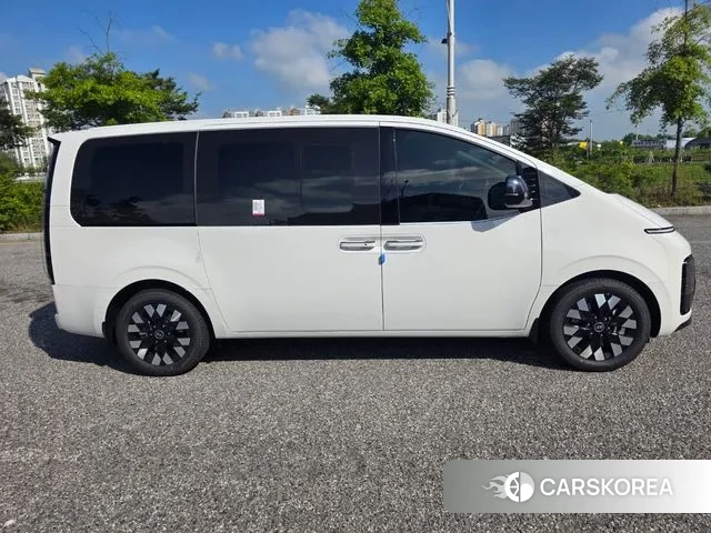 Hyundai Staria id 3554709 из Кореи 20