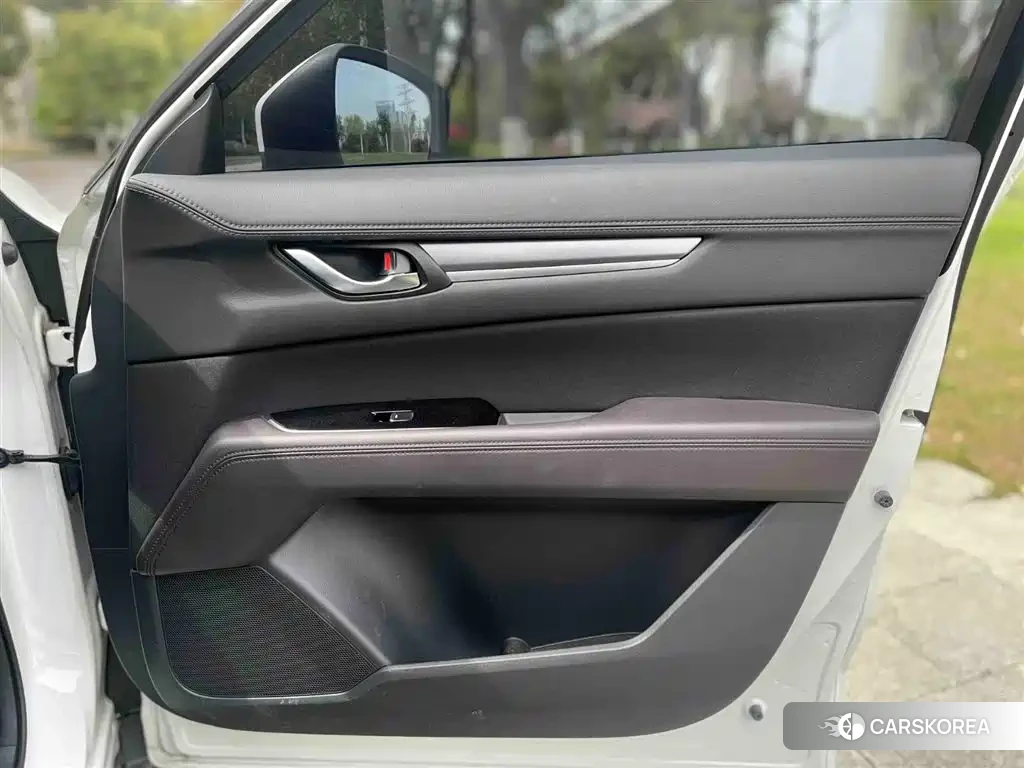 Mazda CX-8 id 4538781 из Китая 19
