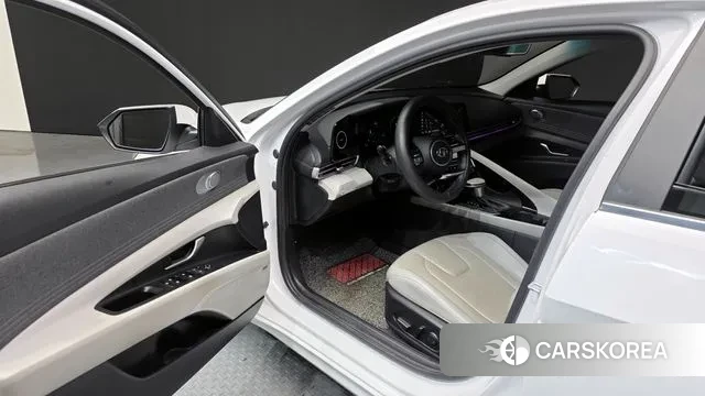 Hyundai Avante Hybrid (CN7) id 3122529 из Кореи 20