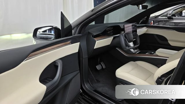 Tesla Model X id 4762575 из Кореи 32