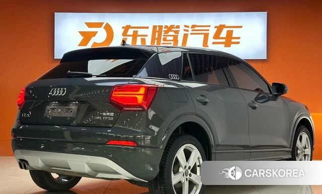Audi Q2L id 3863658 из Китая 26