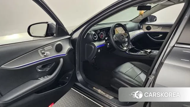 Mercedes-Benz E-Class W213 id 3766863 из Кореи 20