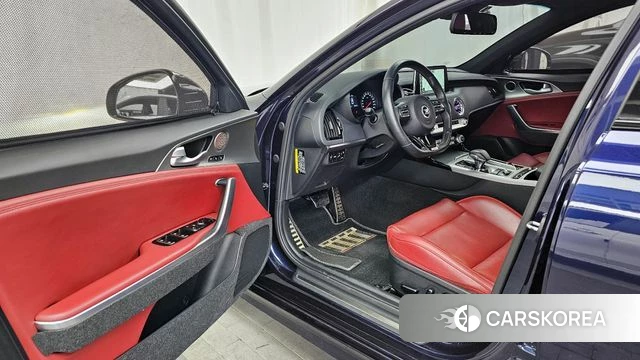 Kia Stinger id 3885768 из Кореи 20