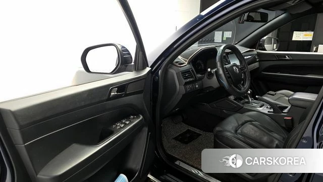 Ssangyong Rexton Sports Cannes id 4268877 из Кореи 33