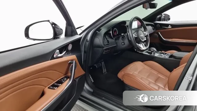 Kia Stinger Meister id 3104603 из Кореи 20