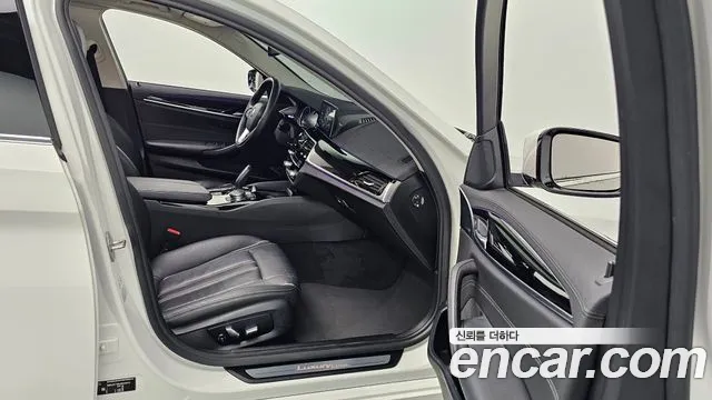 BMW 5 Series (G30) id 2717663 из Кореи 20