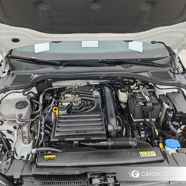 Volkswagen Golf id 4367442 из Китая 19