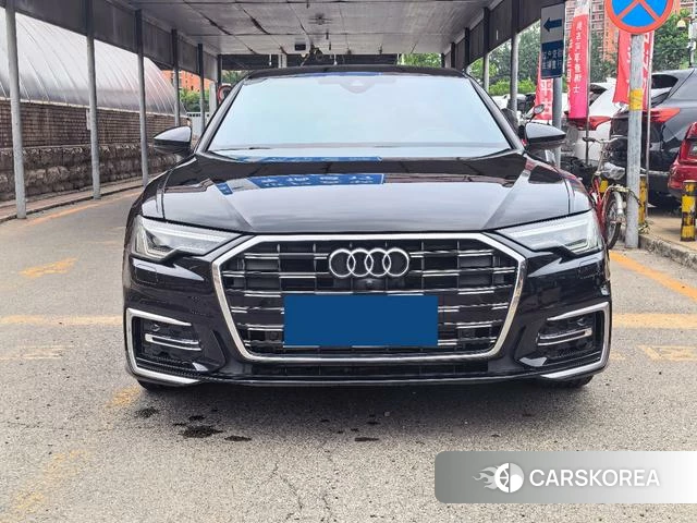 Audi A6L id 4353102 из Китая 10