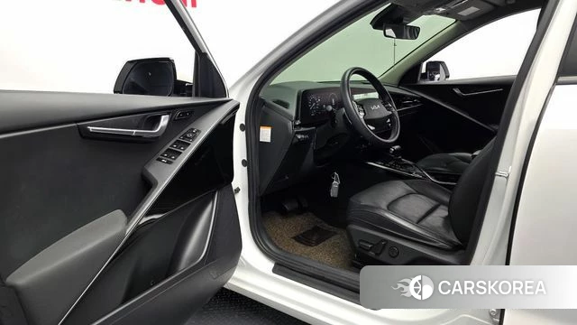 Kia Di Ol Nu Niro id 4195474 из Кореи 33