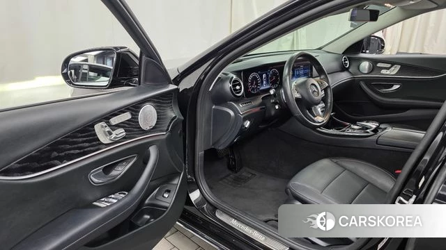 Mercedes-Benz E-Class W213 id 4722688 из Кореи 33