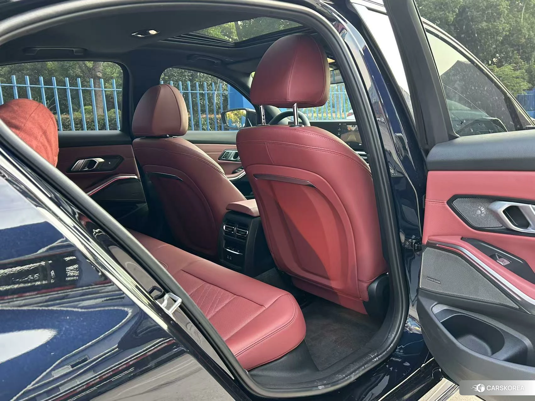 BMW 3 series id 4455312 из Китая 13