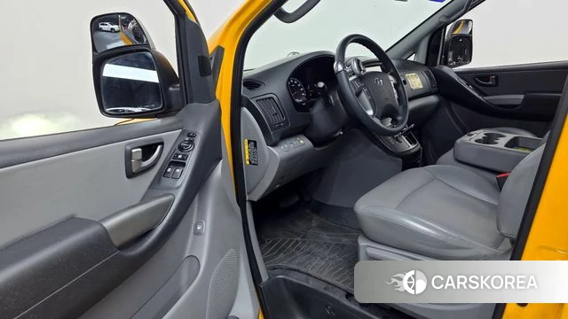 Hyundai The New Grand Starex id 4187889 из Кореи 20