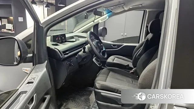 Hyundai Staria id 3111171 из Кореи 20