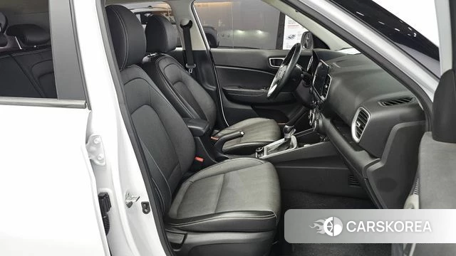 Hyundai Venue id 4496470 из Кореи 29