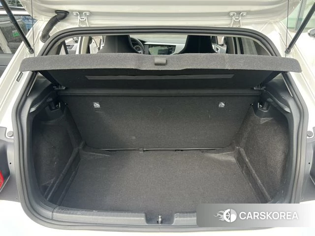 Volkswagen Polo id 4258505 из Китая 24