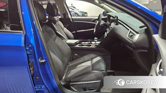 Genesis The New G70 id 3852709 из Кореи 20