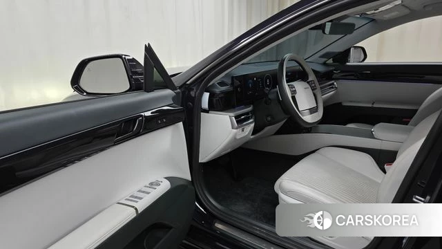 Hyundai Grandeur (GN7) id 4230817 из Кореи 34