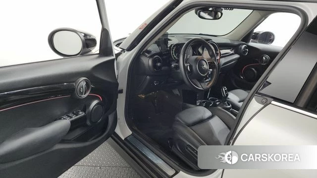Mini Cooper id 4534179 из Кореи 33