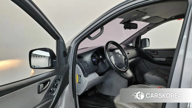 Hyundai The New Grand Starex id 3942750 из Кореи 20