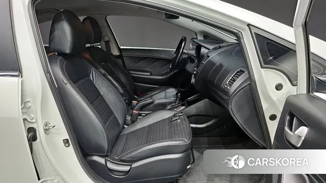 Kia The New K3 id 3723808 из Кореи 20