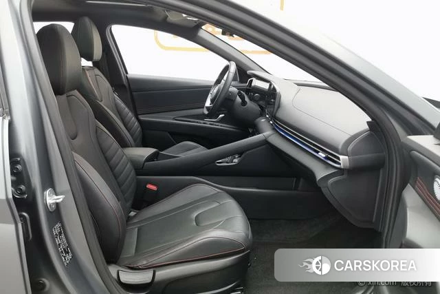 Hyundai Elantra id 4273073 из Китая 24