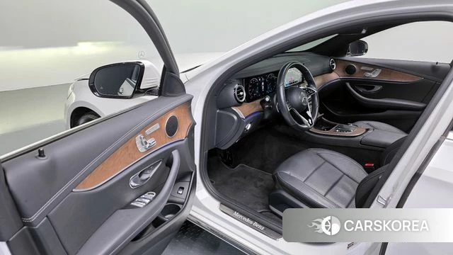 Mercedes-Benz E-Class W213 id 4396806 из Кореи 33