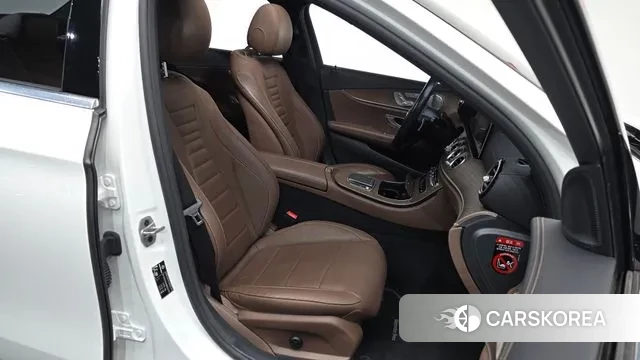 Mercedes-Benz E-Class W213 id 3503626 из Кореи 20