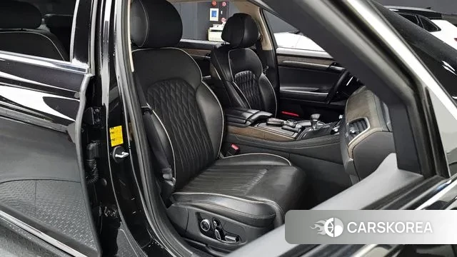 Genesis G90 id 3439766 из Кореи 20