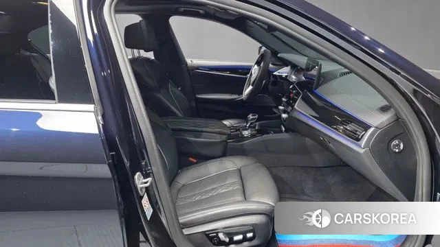 BMW 5 Series (G30) id 3600644 из Кореи 20