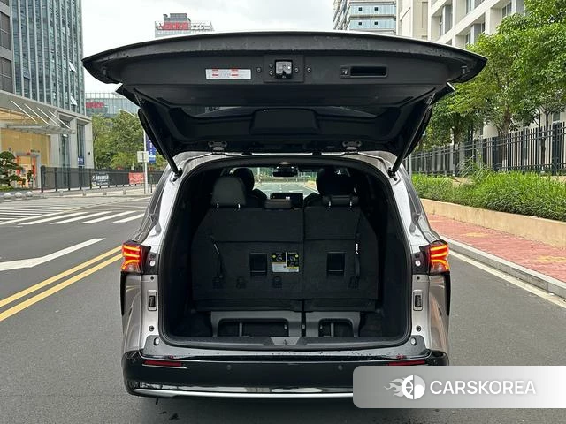 Toyota Saina id 4290043 из Китая 18