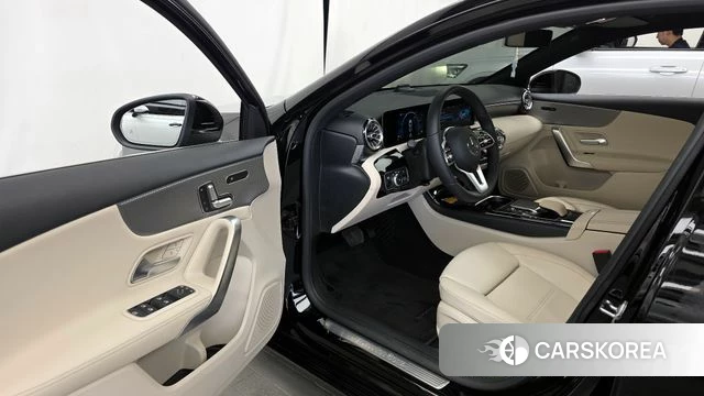 Mercedes-Benz A-Class W177 id 4362679 из Кореи 30