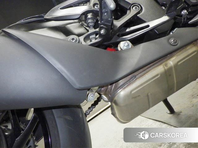 Suzuki GSX-S1000S Katana id 3947224 из Японии 34