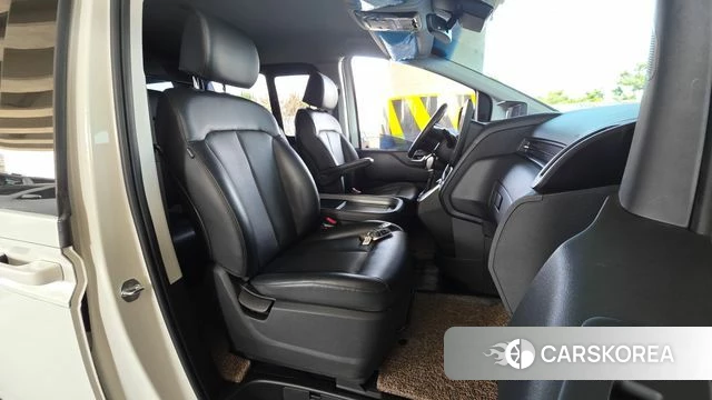 Hyundai Staria id 3872118 из Кореи 20