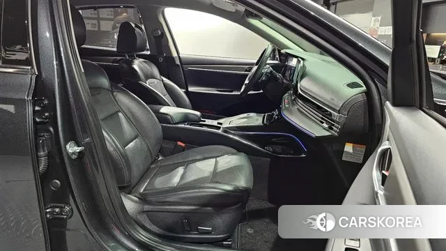 Hyundai The New Grandeur IG Hybrid id 3716831 из Кореи 20