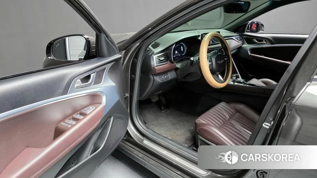 Genesis The New G70 id 3793695 из Кореи 20