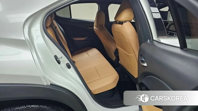 Lexus UX250h id 4645556 из Кореи 30