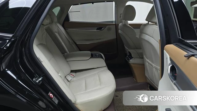Hyundai The New Grandeur IG id 4693248 из Кореи 35