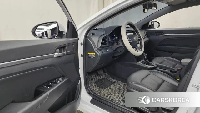 Hyundai The New Avante AD id 4647613 из Кореи 32