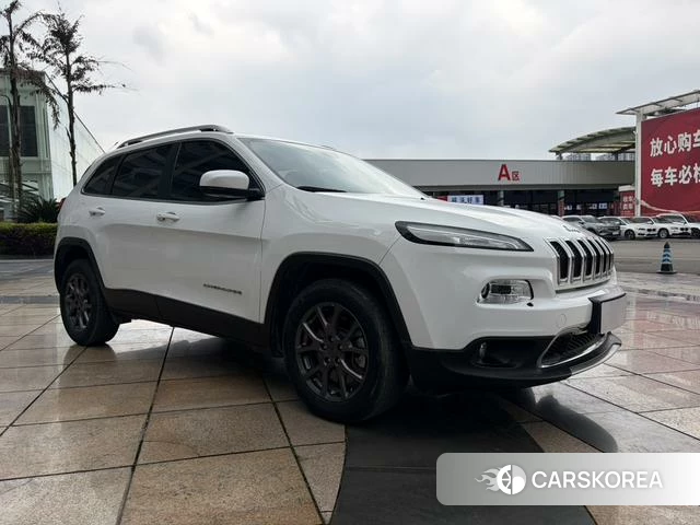 Jeep Free light id 4253277 из Китая 18