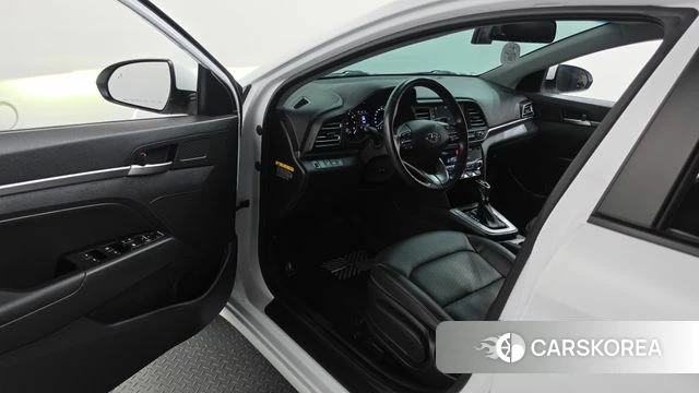 Hyundai The New Avante AD id 4652001 из Кореи 19