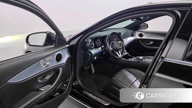 Mercedes-Benz E-Class W213 id 3795559 из Кореи 20